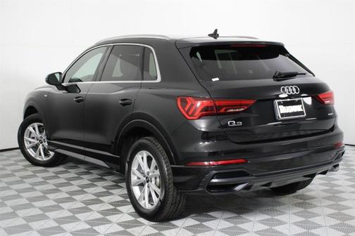 2022 Audi Q3 45 S line Premium