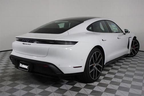 2025 Porsche Taycan 4S