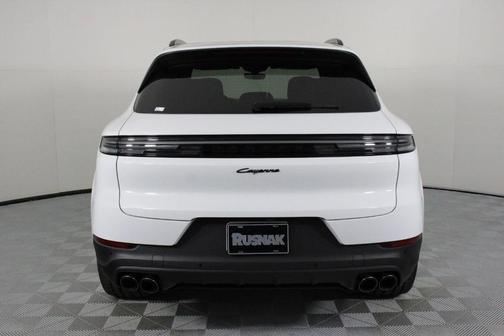 2026 Porsche Cayenne AWD