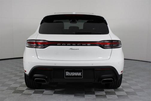 2025 Porsche Macan