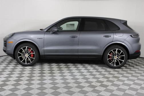 2026 Porsche Cayenne S