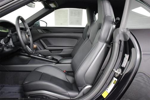 2026 Porsche 911 Carrera T