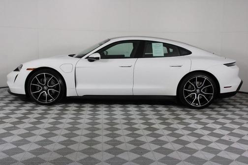 White 2023 Porsche Taycan Base