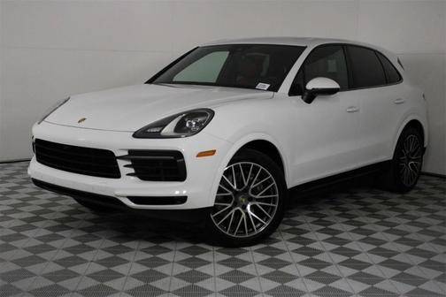 2022 Porsche Cayenne Base (Tiptronic)