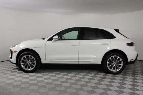 2024 Porsche Macan