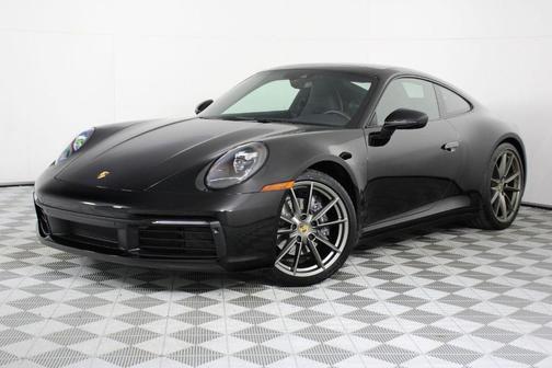 2020 Porsche 911 Carrera