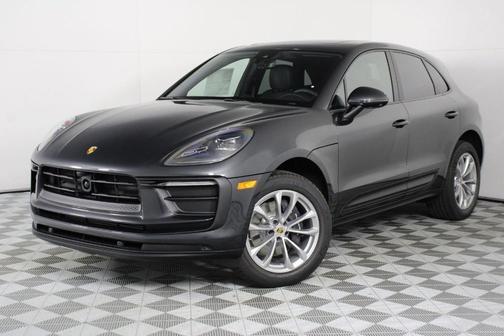 2026 Porsche Macan Base