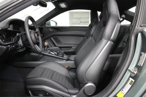 2026 Porsche 911 Carrera T