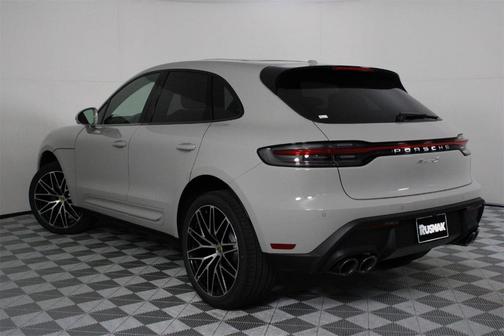 2025 Porsche Macan S