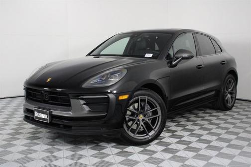 2025 Porsche Macan T