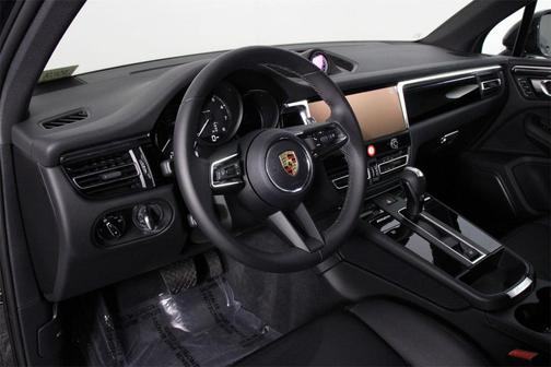 2024 Porsche Macan