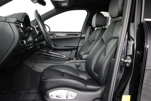 2023 Porsche Macan S