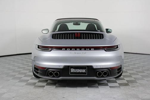 2022 Porsche 911 Targa 4S