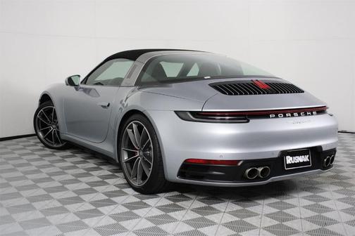 2022 Porsche 911 Targa 4S