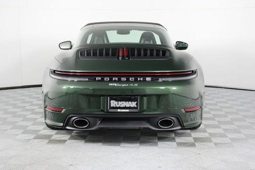 Oak Green Metallic 2026 Porsche 911 Targa 4S