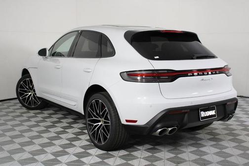 2026 Porsche Macan S