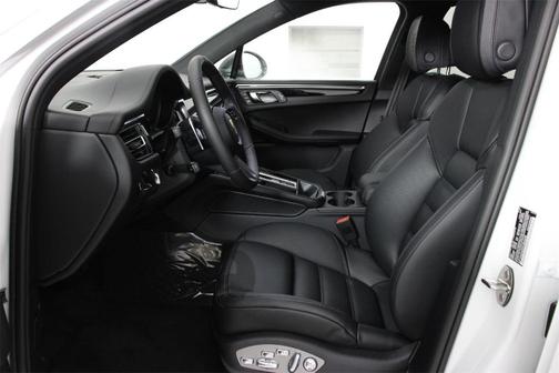 2026 Porsche Macan T