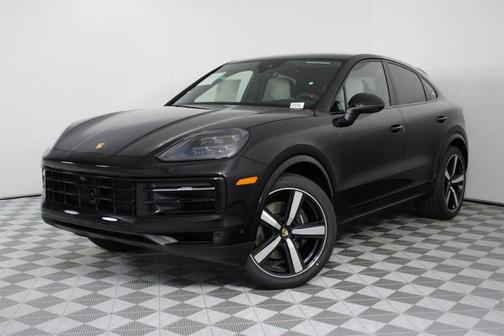 2025 Porsche Cayenne AWD