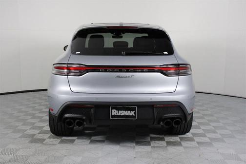 2025 Porsche Macan T