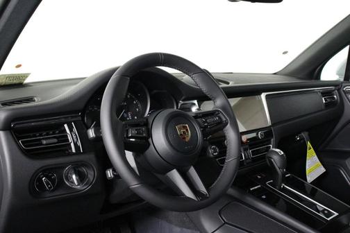 2026 Porsche Macan GTS