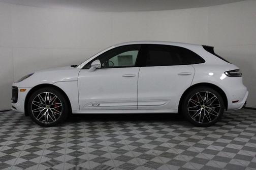 2026 Porsche Macan GTS