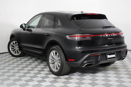 2025 Porsche Macan 