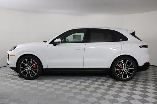 2026 Porsche Cayenne S