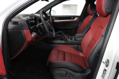 2026 Porsche Cayenne Base