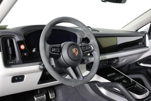 Carrara White Metallic 2026 Porsche Cayenne S Coupe AWD