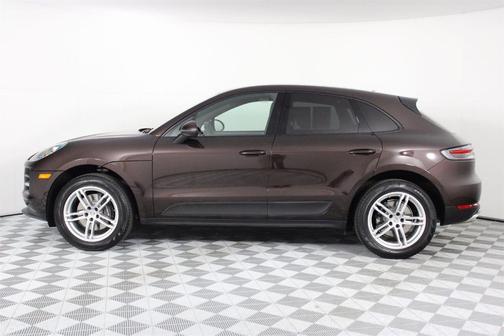 2021 Porsche Macan Base