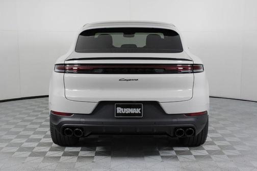 Chalk 2026 Porsche Cayenne AWD