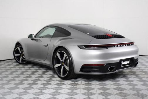 2023 Porsche 911 Carrera