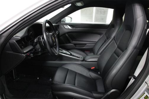 2023 Porsche 911 Carrera