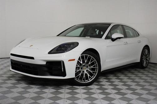2025 Porsche Panamera Base