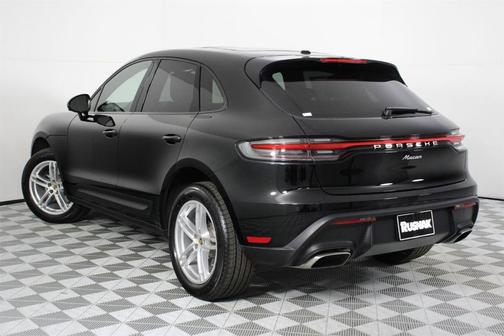 2025 Porsche Macan 