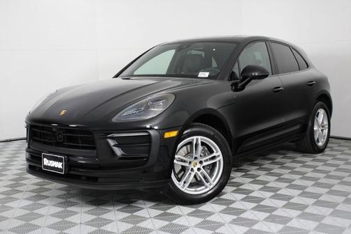 2025 Porsche Macan T