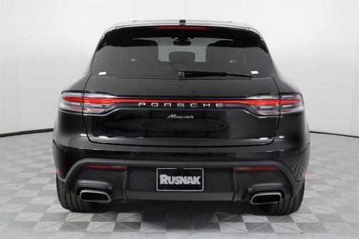 2025 Porsche Macan 