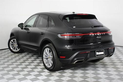 2025 Porsche Macan 