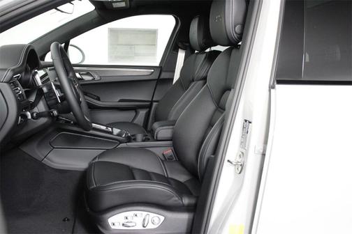 2026 Porsche Macan GTS