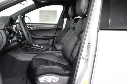 2026 Porsche Macan GTS