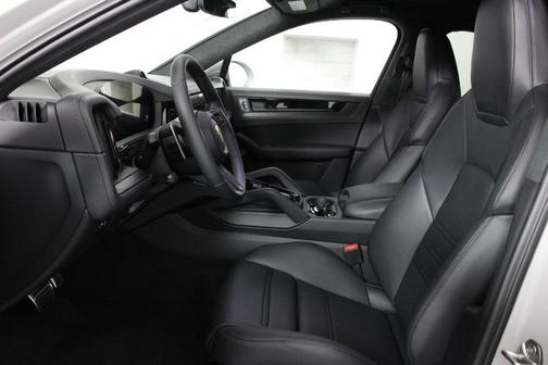 Chalk 2026 Porsche Cayenne GTS