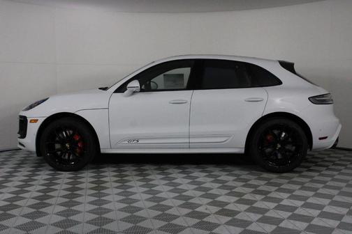 2026 Porsche Macan GTS