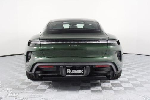 2025 Porsche Taycan Turbo S