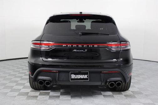 2025 Porsche Macan S