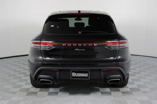 2025 Porsche Macan