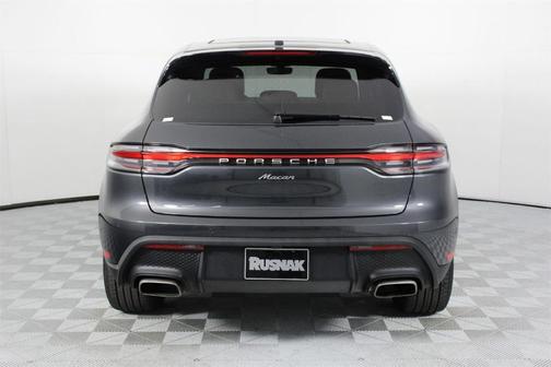 2025 Porsche Macan 