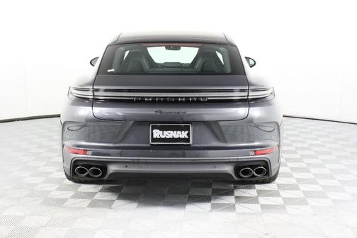 Volcano Grey Metallic 2026 Porsche Panamera Base