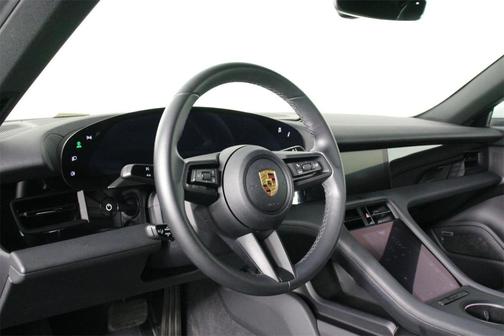 2022 Porsche Taycan Base