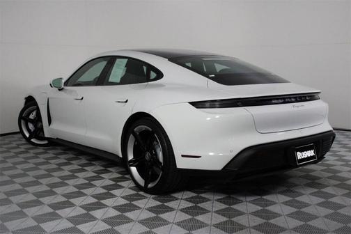 2022 Porsche Taycan Base