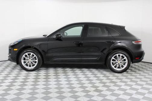 2025 Porsche Macan 